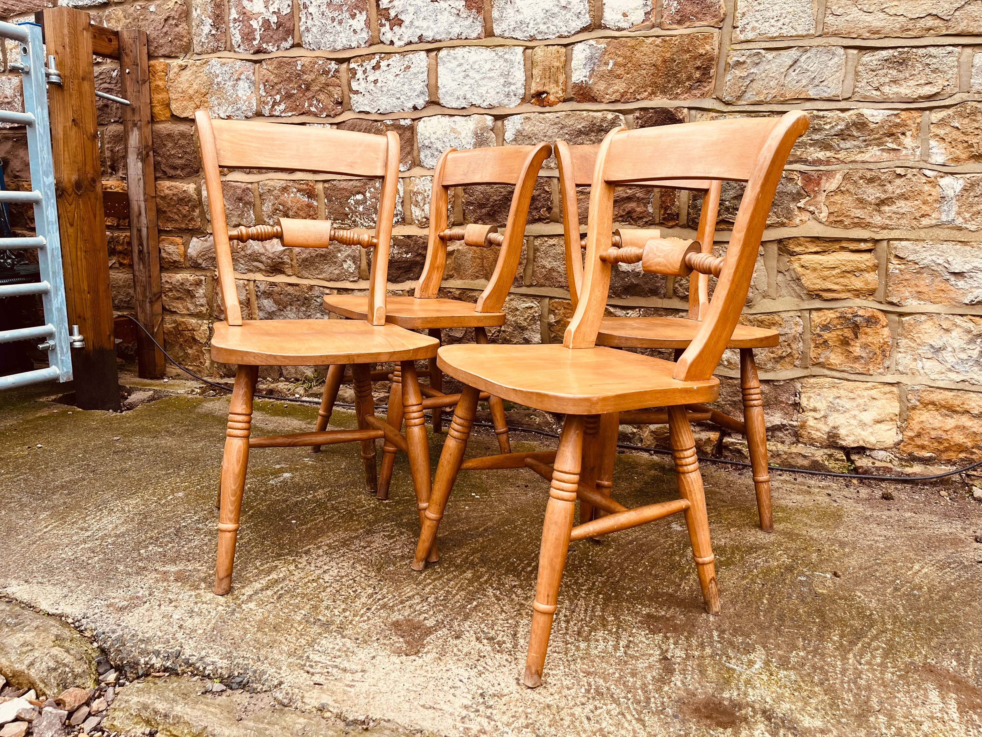 Set of 4 Vintage Elm & Beech Farmhouse Dining Chairs – Chapel Back Country Kitchen Seating
