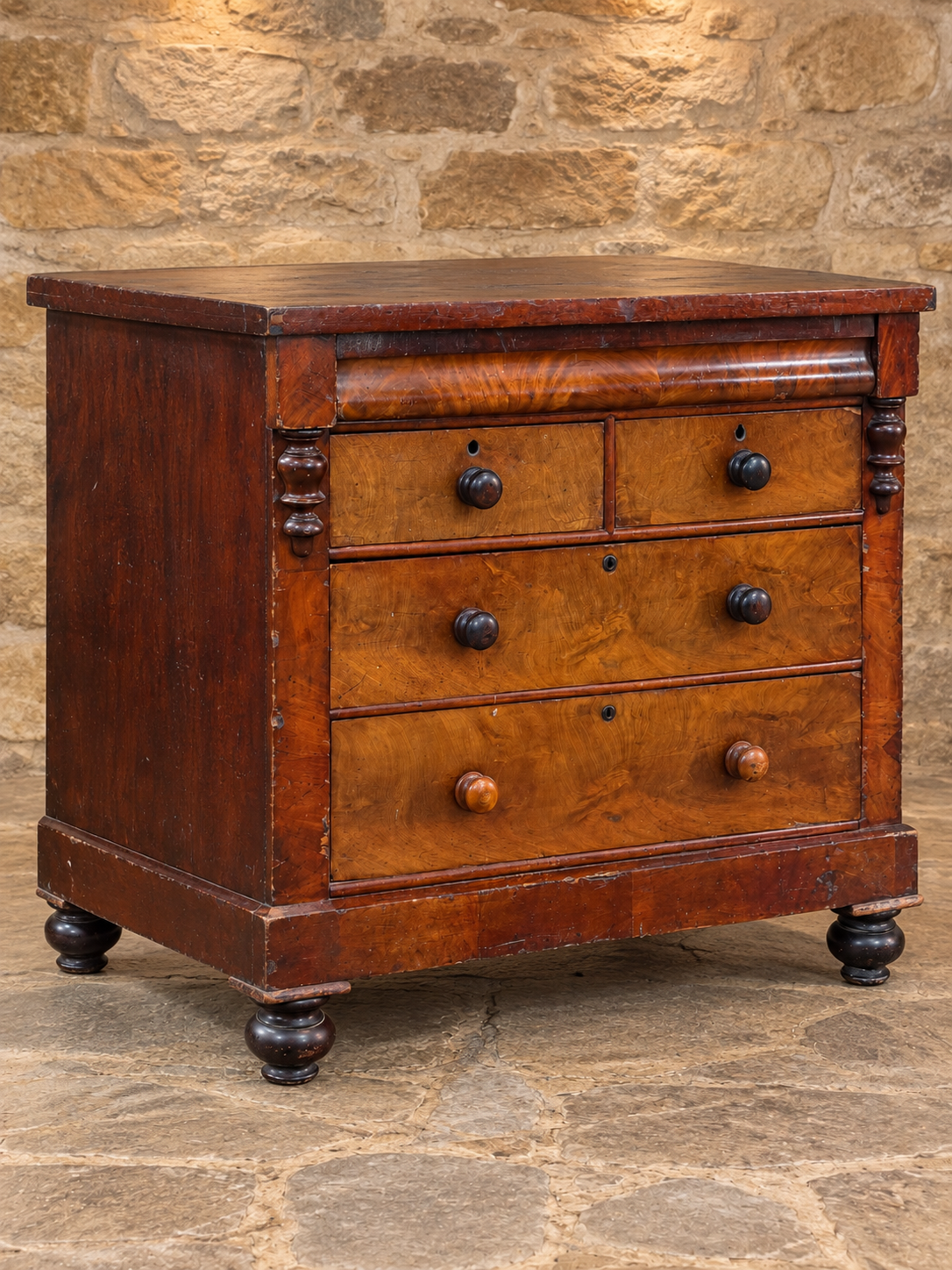 Victorian figured veneer chest of drawers, circa 1860
