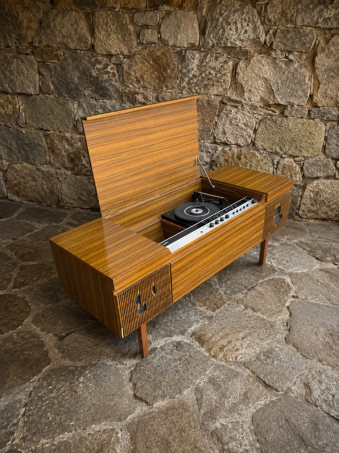 Mid Century Modern Radiogram Record Player Cabinet c.1970