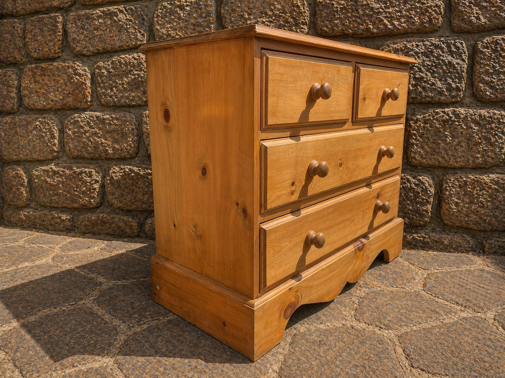Vintage Pine Chest of Drawers – Rustic 4 Drawer Farmhouse Dresser
