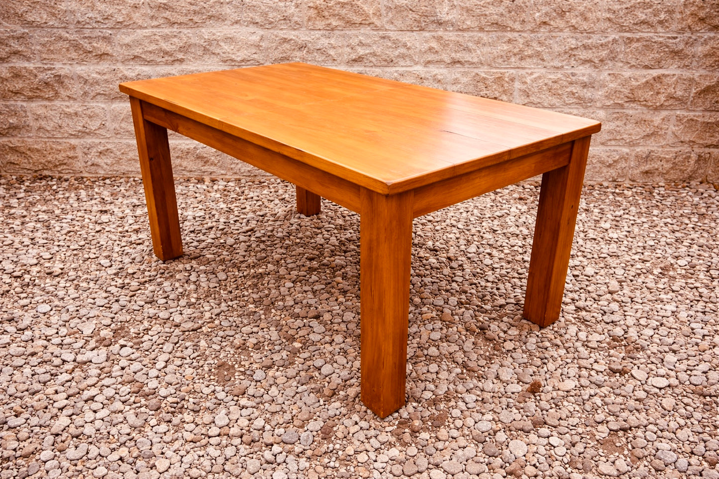 Solid Pine Farmhouse Extending Dining Table – Rustic Kitchen Table Seats 6–8