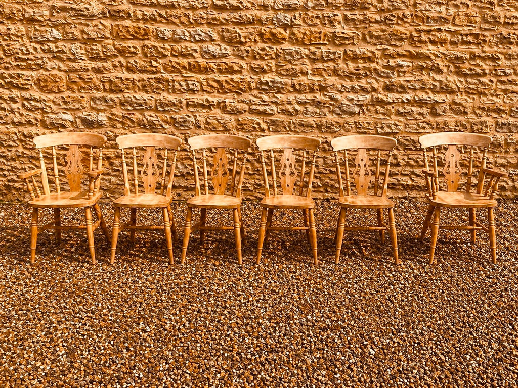 Set of 6 Vintage Farmhouse Dining Chairs with Carvers – Spindle Back English Country Chairs