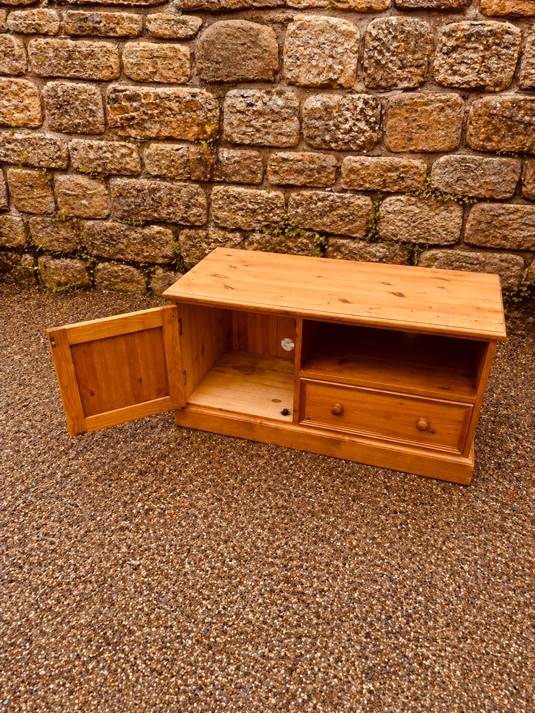 Rustic Solid Pine Media Unit with Cupboard & Drawer