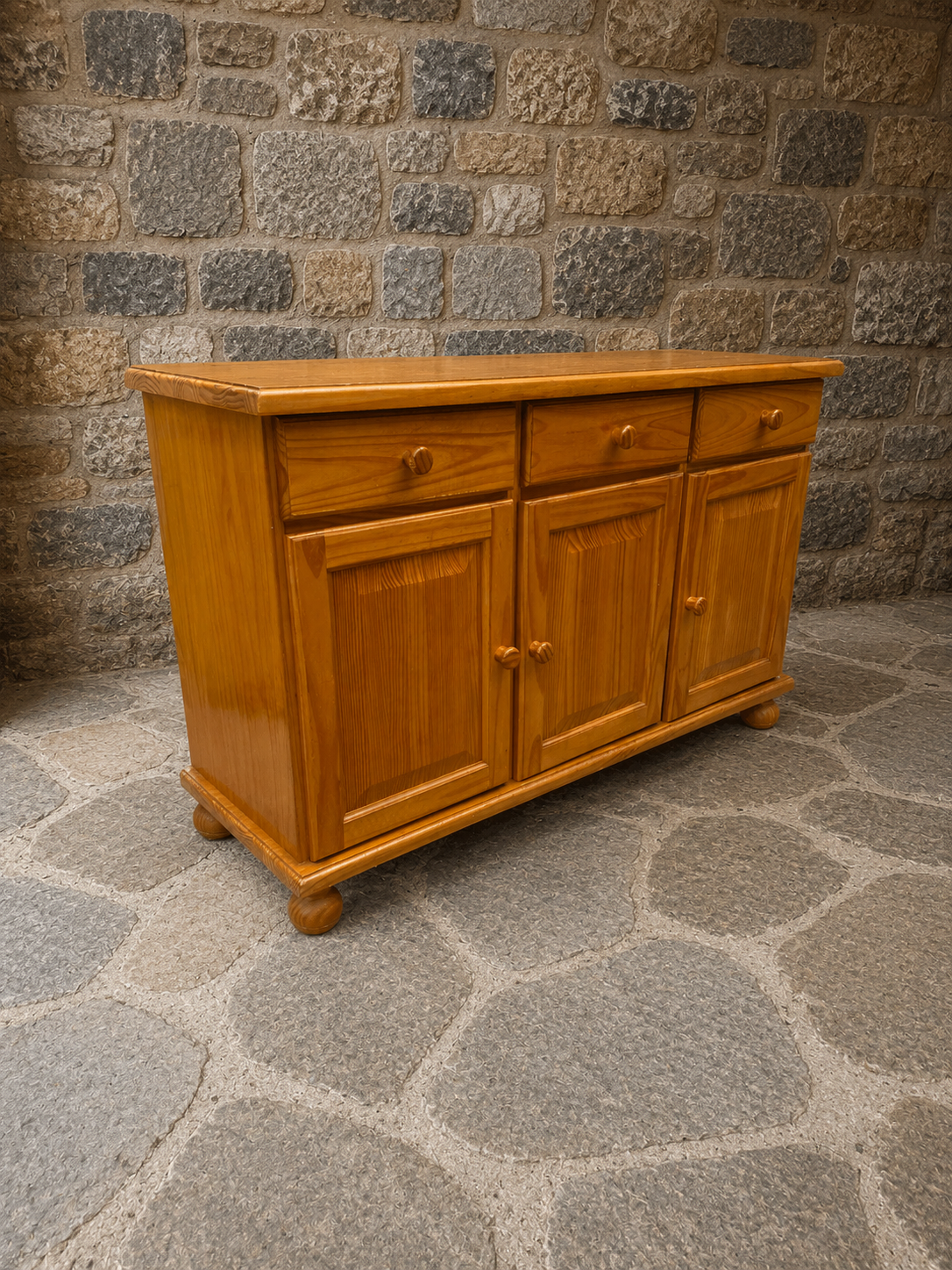 Vintage Solid Pine Sideboard | Country Cottage Storage Cabinet c.1985–1995