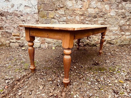 Antique Farmhouse Dining Table – Rustic Aged Top & Turned Legs