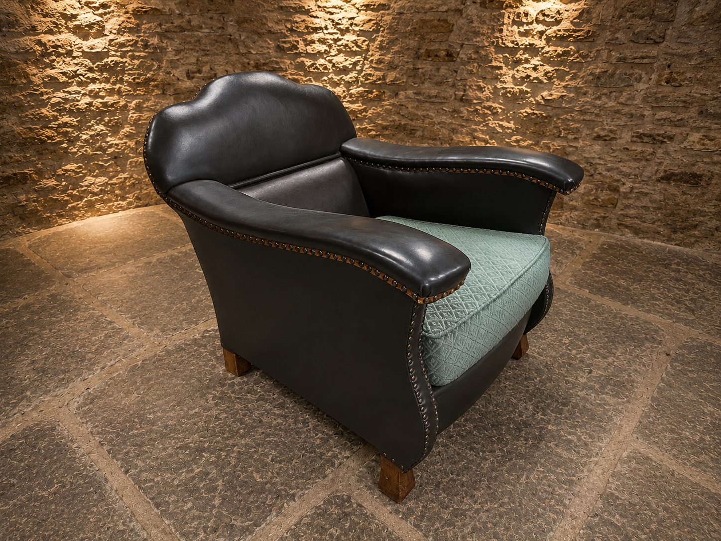 Vintage English Leather Club Armchair | Traditional Leather Library Chair | Country House Fireside Armchair | Brass Studded Accent Chair