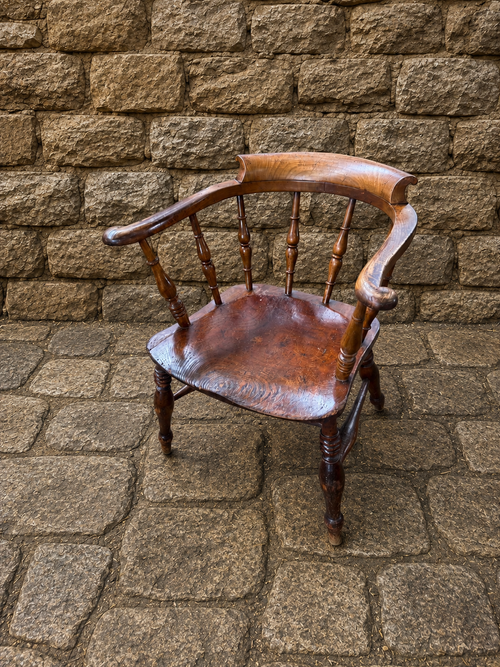 Antique Elm Smokers Bow Windsor Armchair