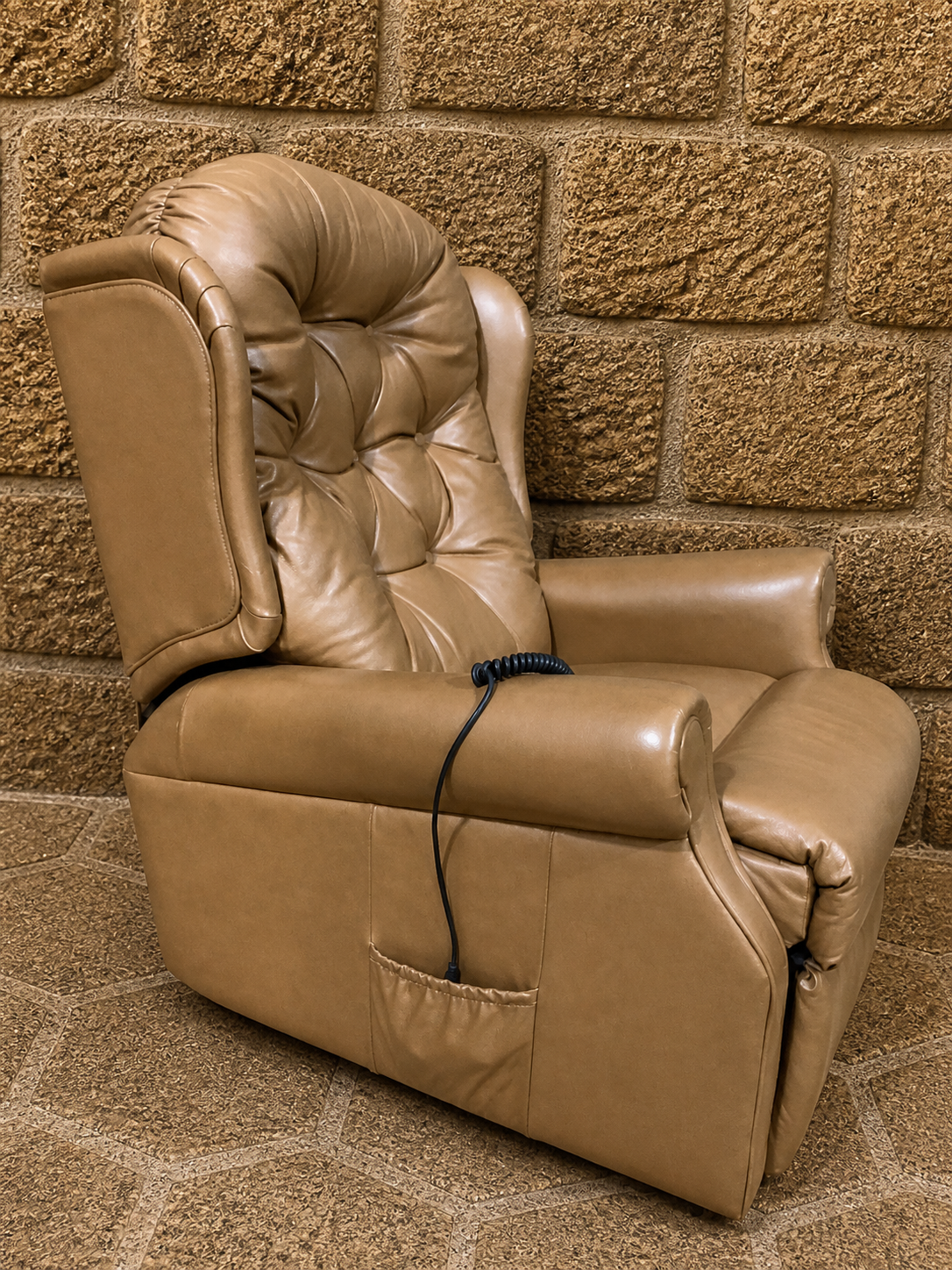 Sherborne Electric Recliner Armchair – Leather Riser Recliner Chair – Button Back Comfort Chair