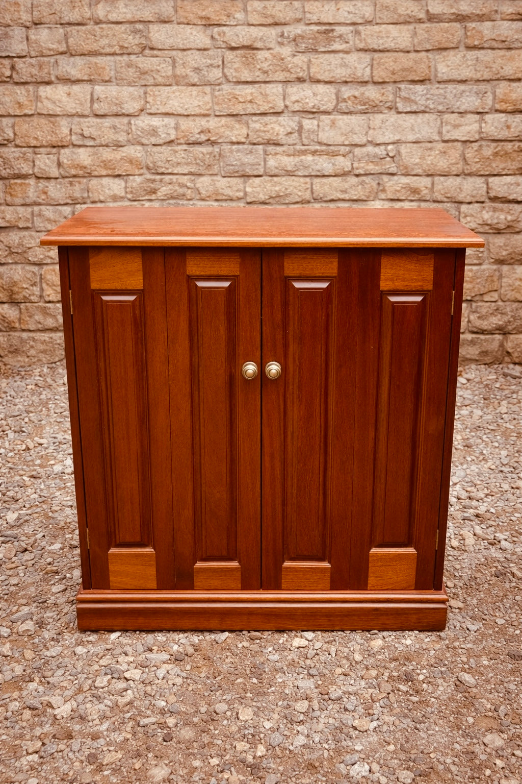 Vintage Style Wooden Sideboard Cabinet with Panelled Doors