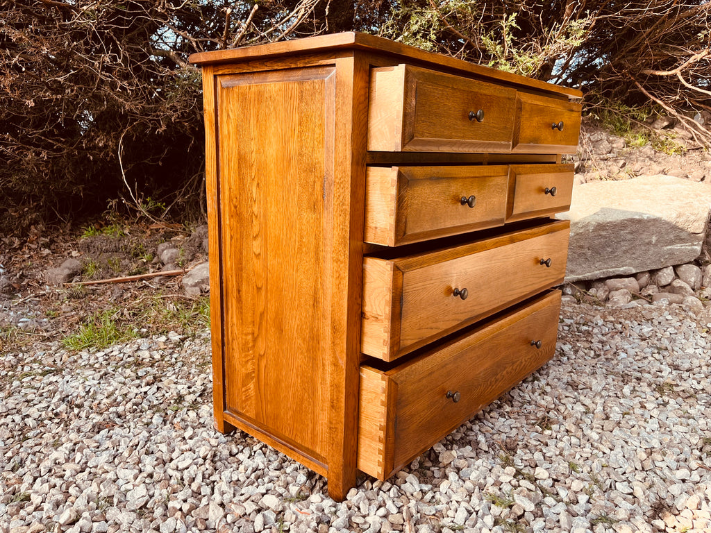 Solid Oak 7 Drawer Chest of Drawers – Traditional Country Style