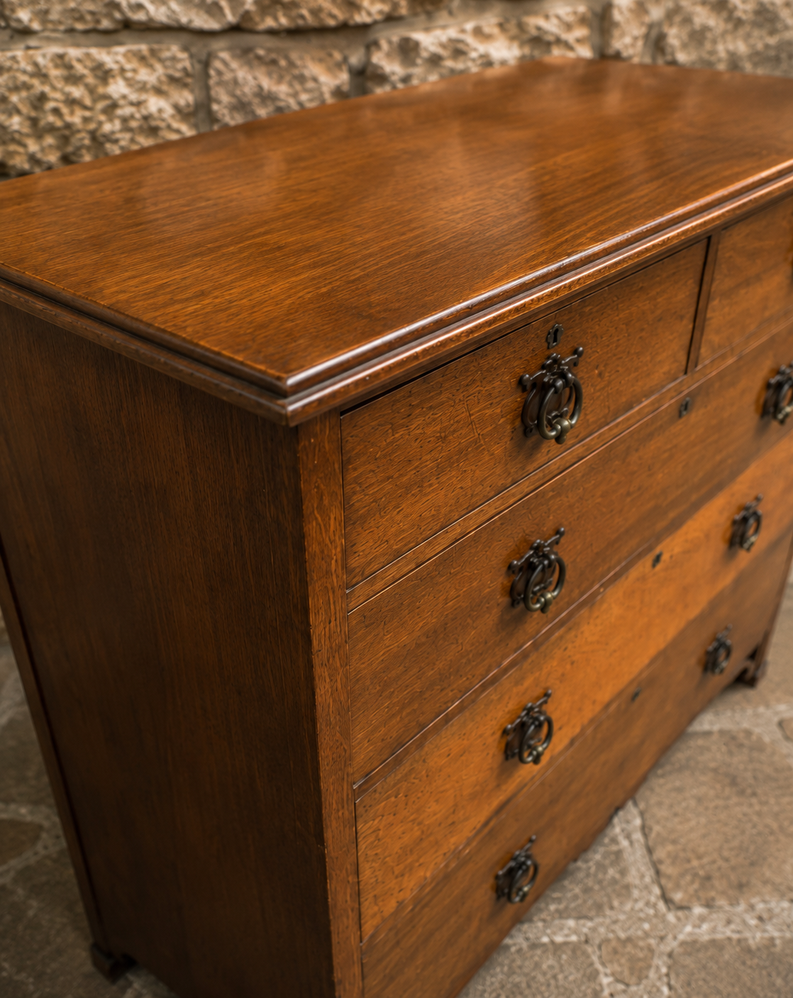 Antique Arts & Crafts Oak Chest of Drawers – c.1890–1910