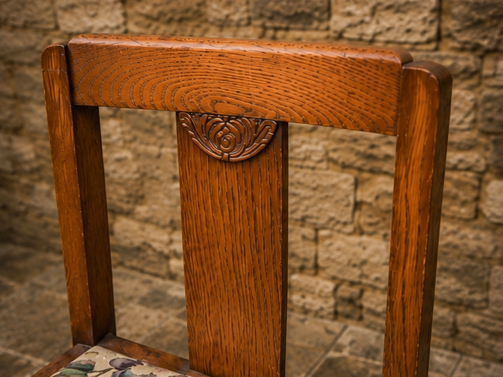 Pair of Vintage Arts & Crafts Oak Dining Chairs – 1920s Rustic English Side Chairs
