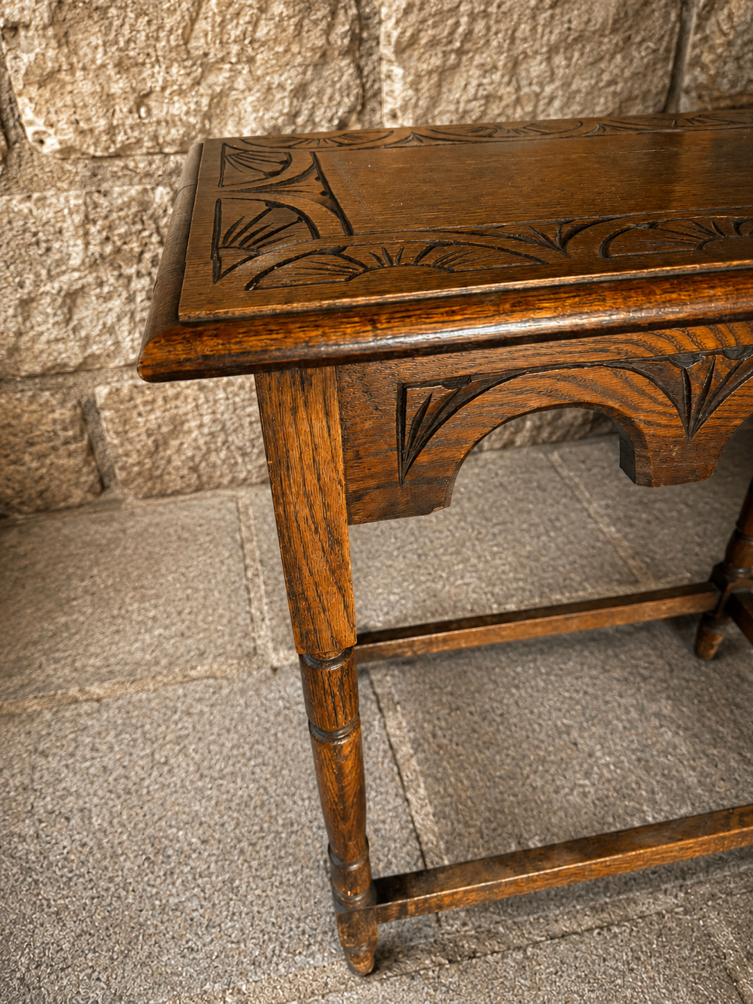 Antique Arts & Crafts Carved Oak Side Table c.1900-1920