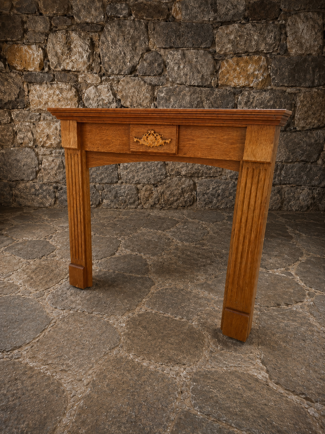 Arts & Crafts Solid Oak Fire Surround / Mantelpiece c.1910–1920