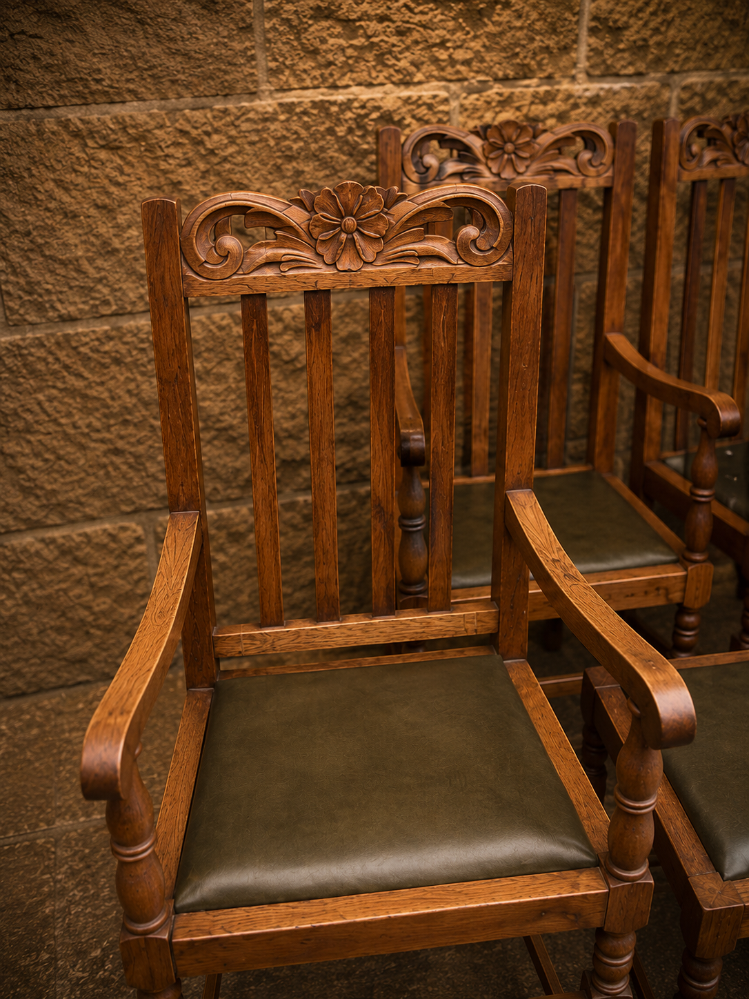 Set of Six Antique Arts & Crafts Oak Dining Chairs