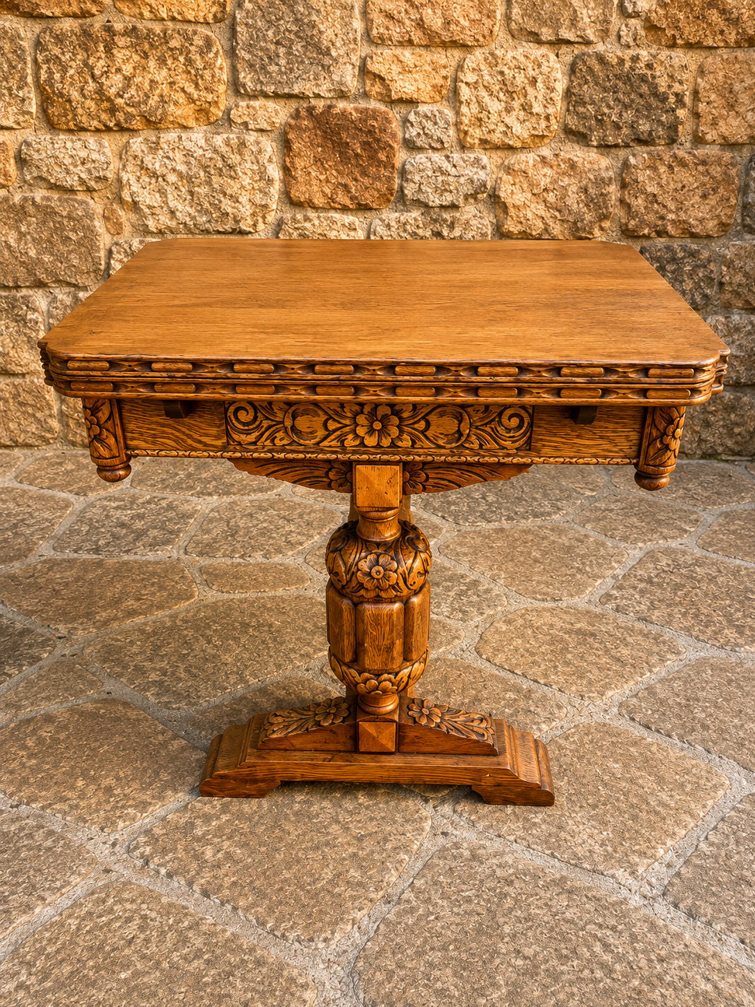 Large Antique Oak Draw Leaf Dining Table