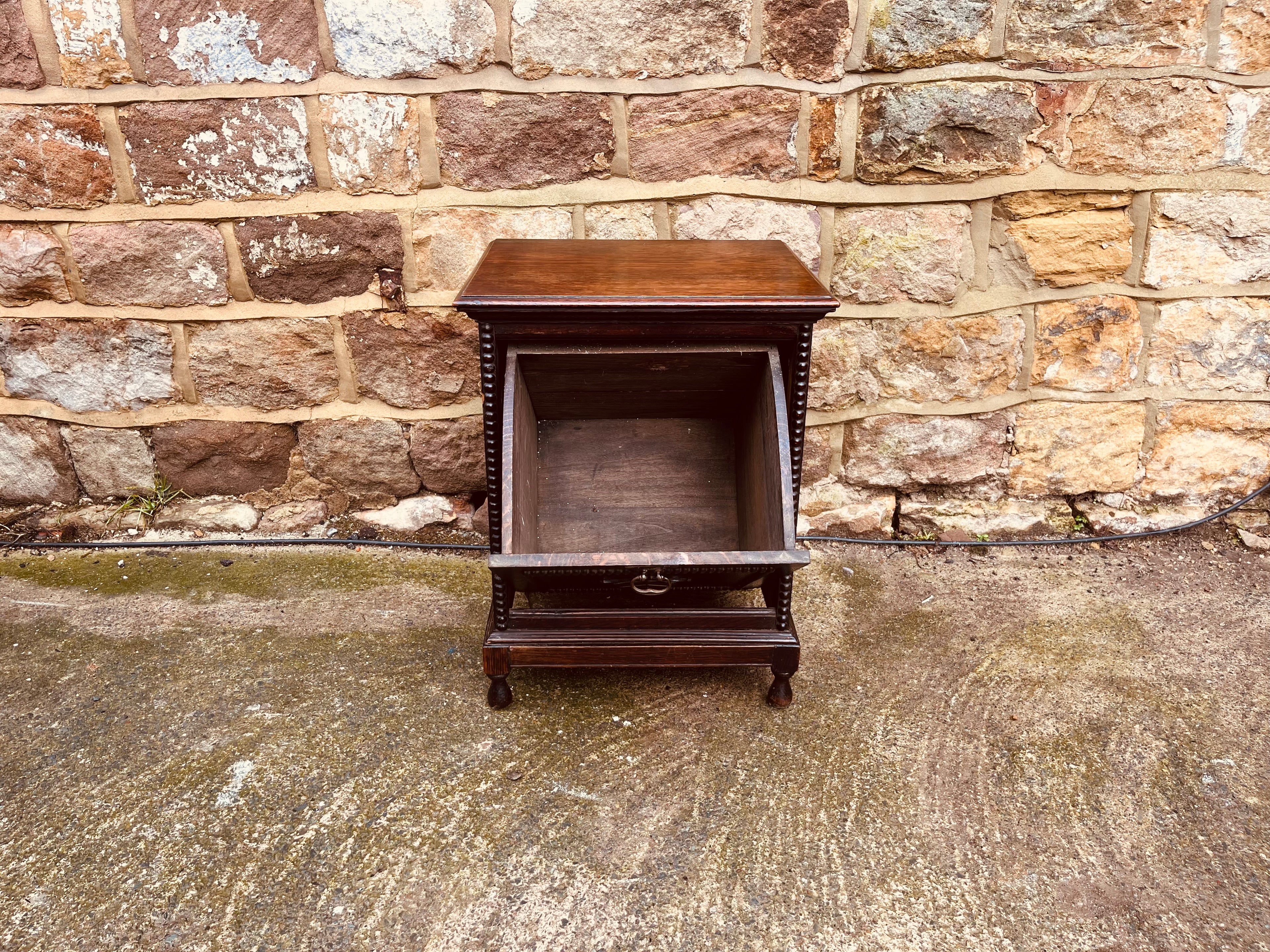 Antique Oak Bedside Cabinet | Late Victorian Pot Cupboard