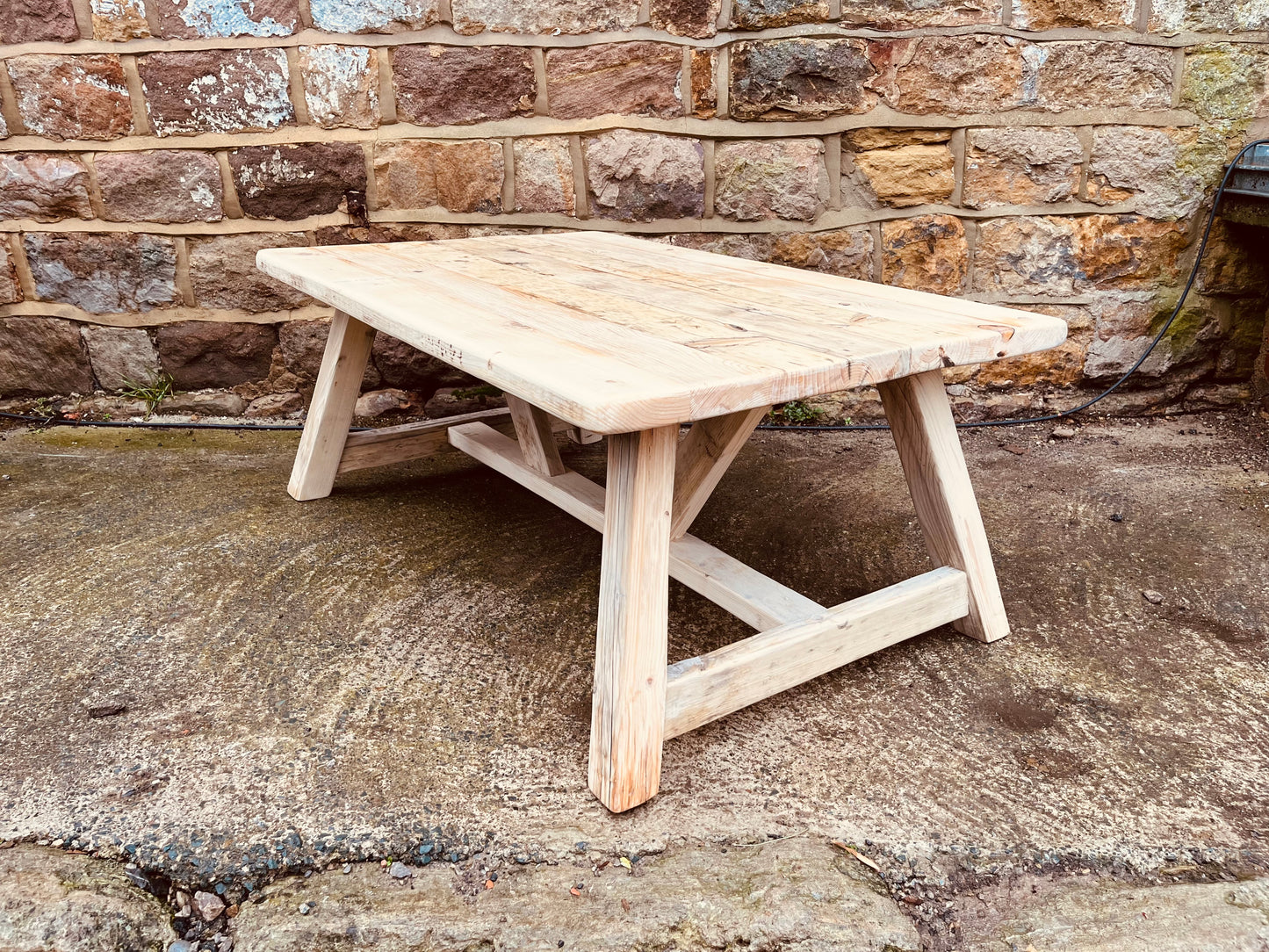 Handmade Reclaimed Wood Coffee Table – Rustic Farmhouse Style