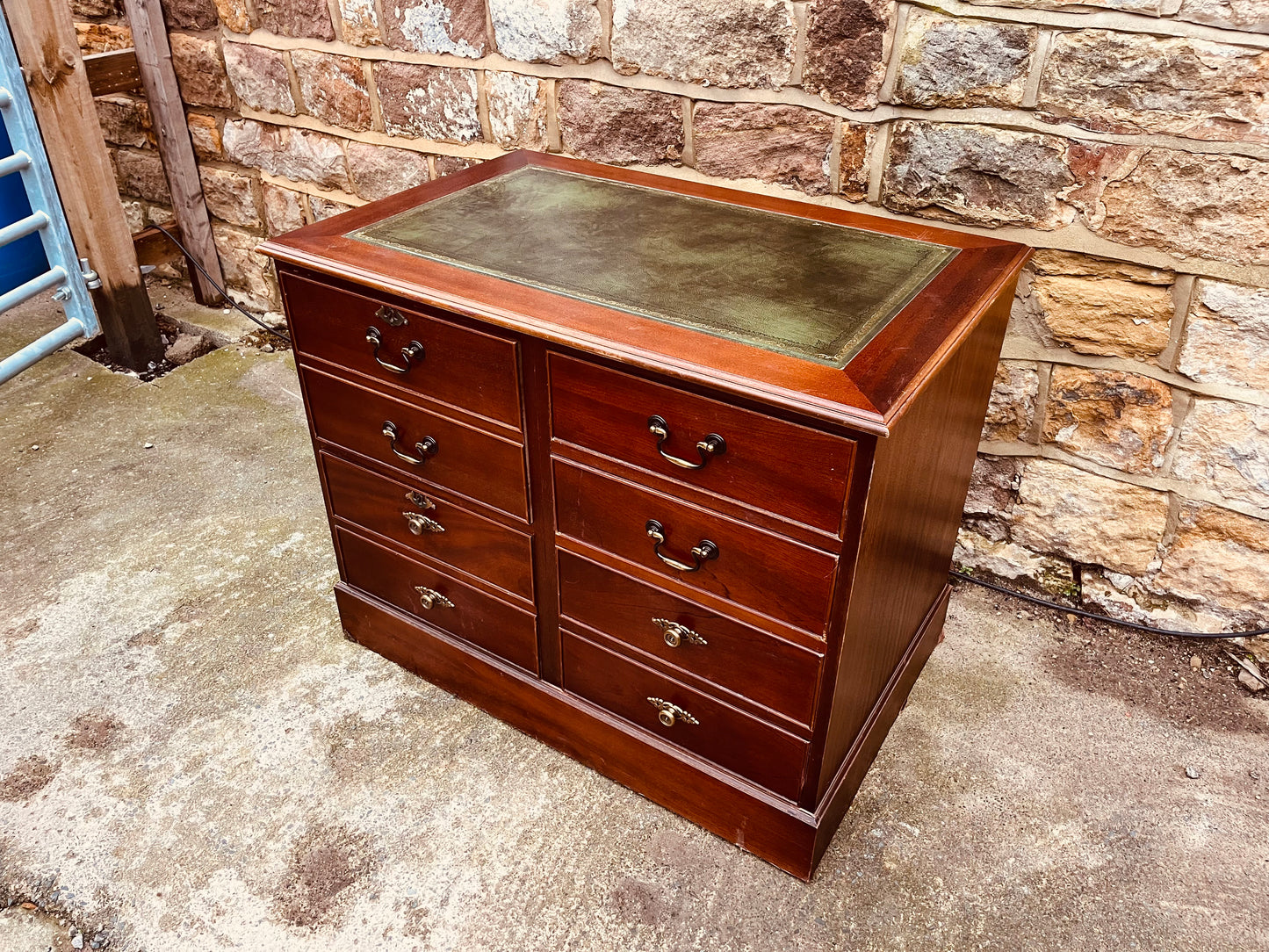 Vintage Mahogany Chest of Drawers with Leather Writing Top