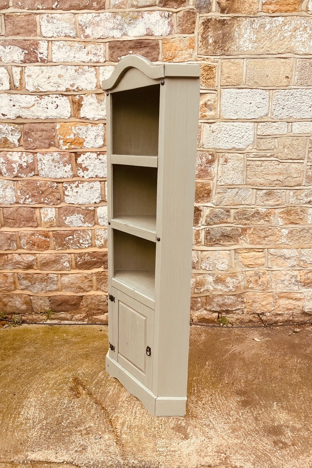 Vintage Corner Cabinet – Slim Storage Cupboard