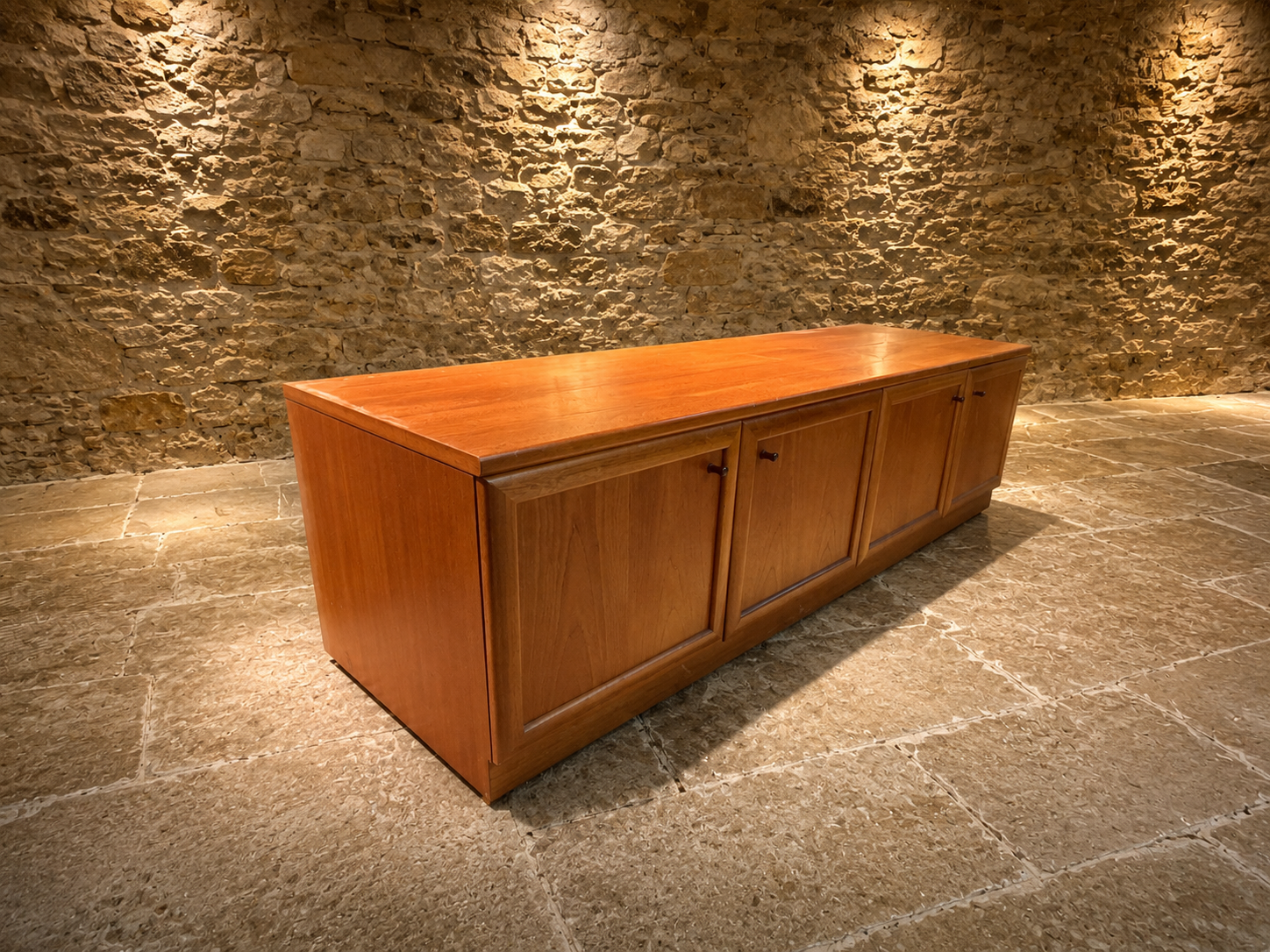 Vintage Mid-Century Modern Teak Sideboard Credenza Media Unit c.1970