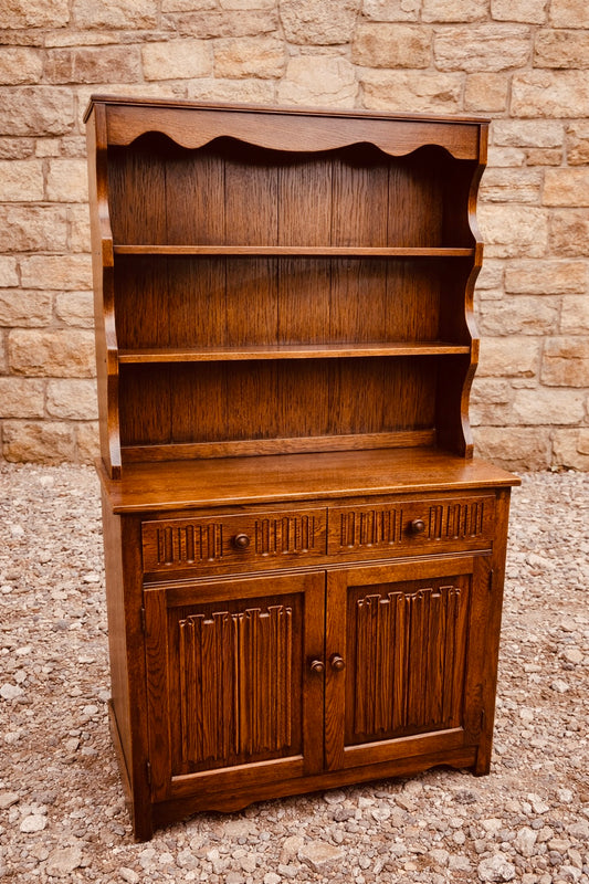Farmhouse Oak Dresser – Rustic Welsh Dresser Style Kitchen Cabinet with Shelves & Cupboard