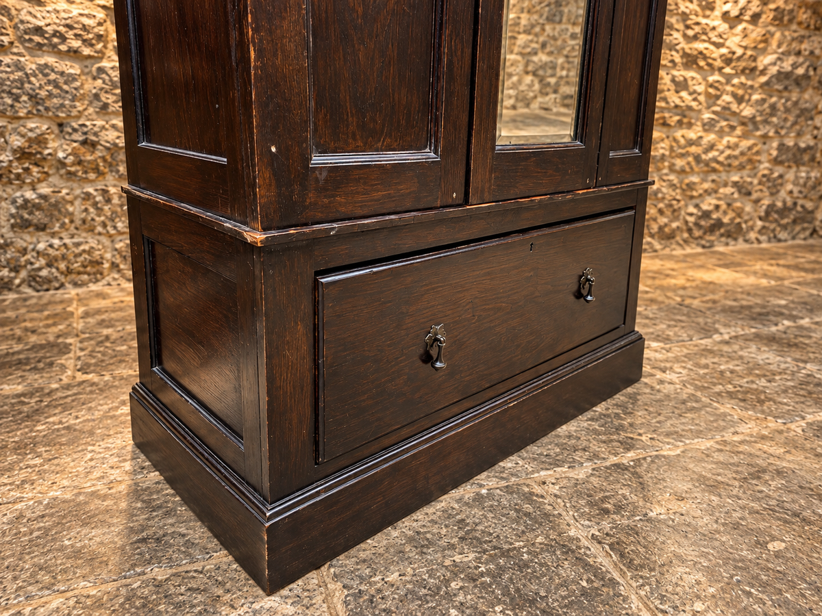 Antique Dark Oak Mirrored Wardrobe – Late Victorian / Edwardian c.1900