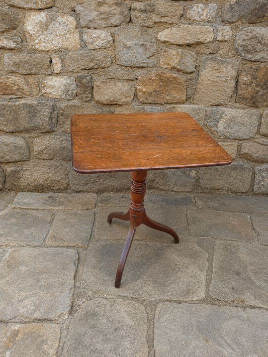 Victorian Oak Tilt Top Wine Table c.1900