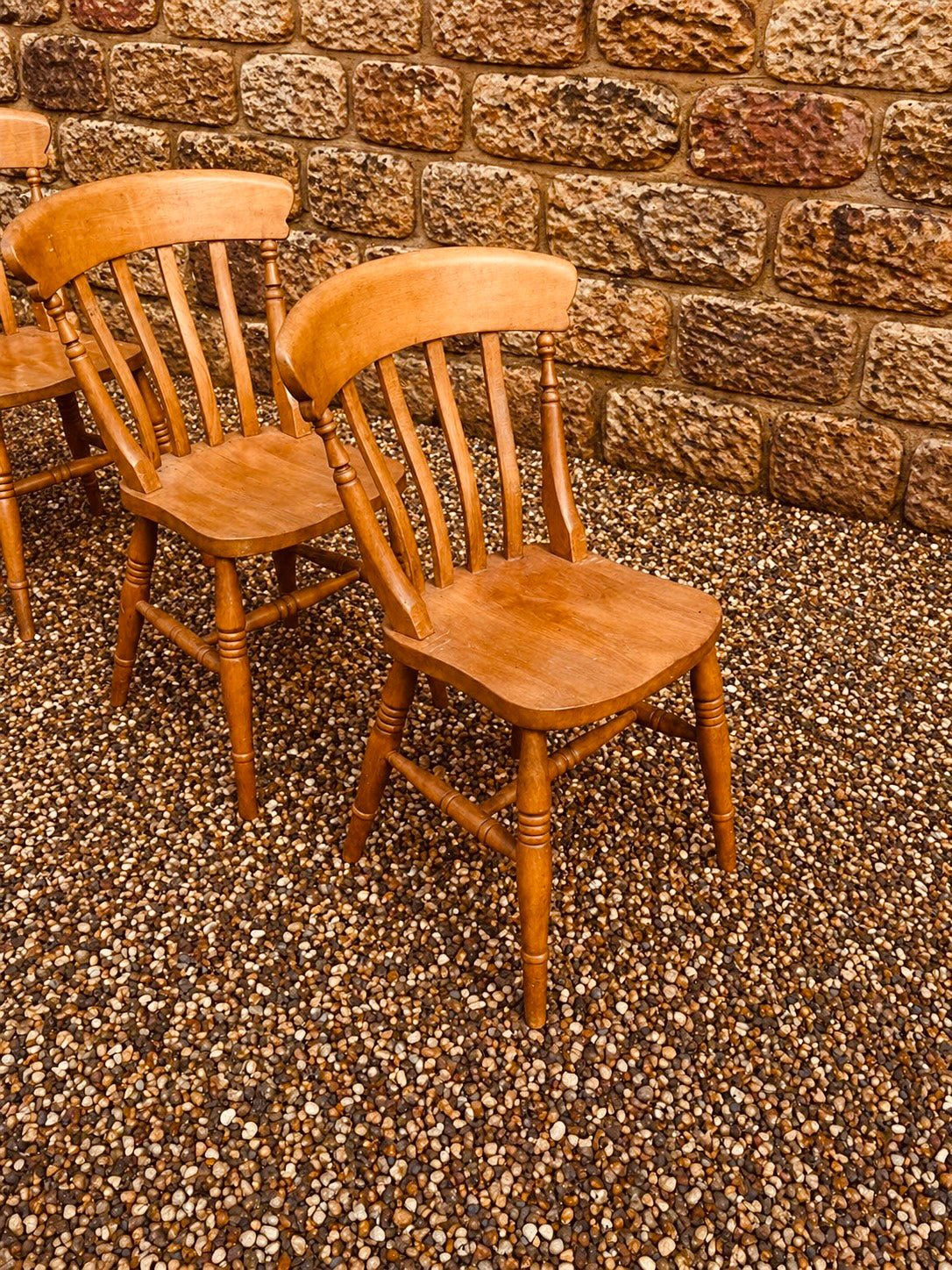 Set of 4 Windsor Farmhouse Dining Chairs in Elm & Beech