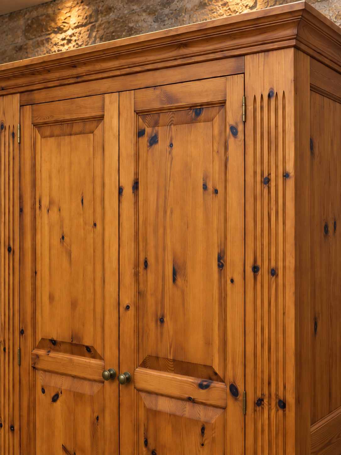 Large Traditional Pine Double Wardrobe with Drawer