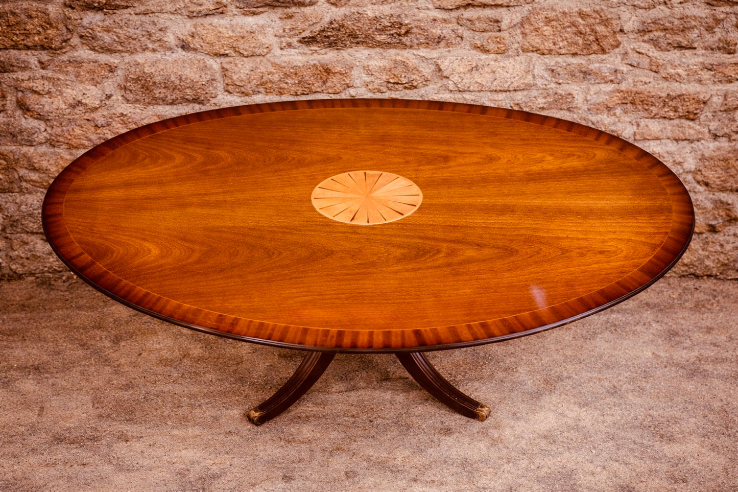 Georgian Style Mahogany Oval Dining Table c.1920