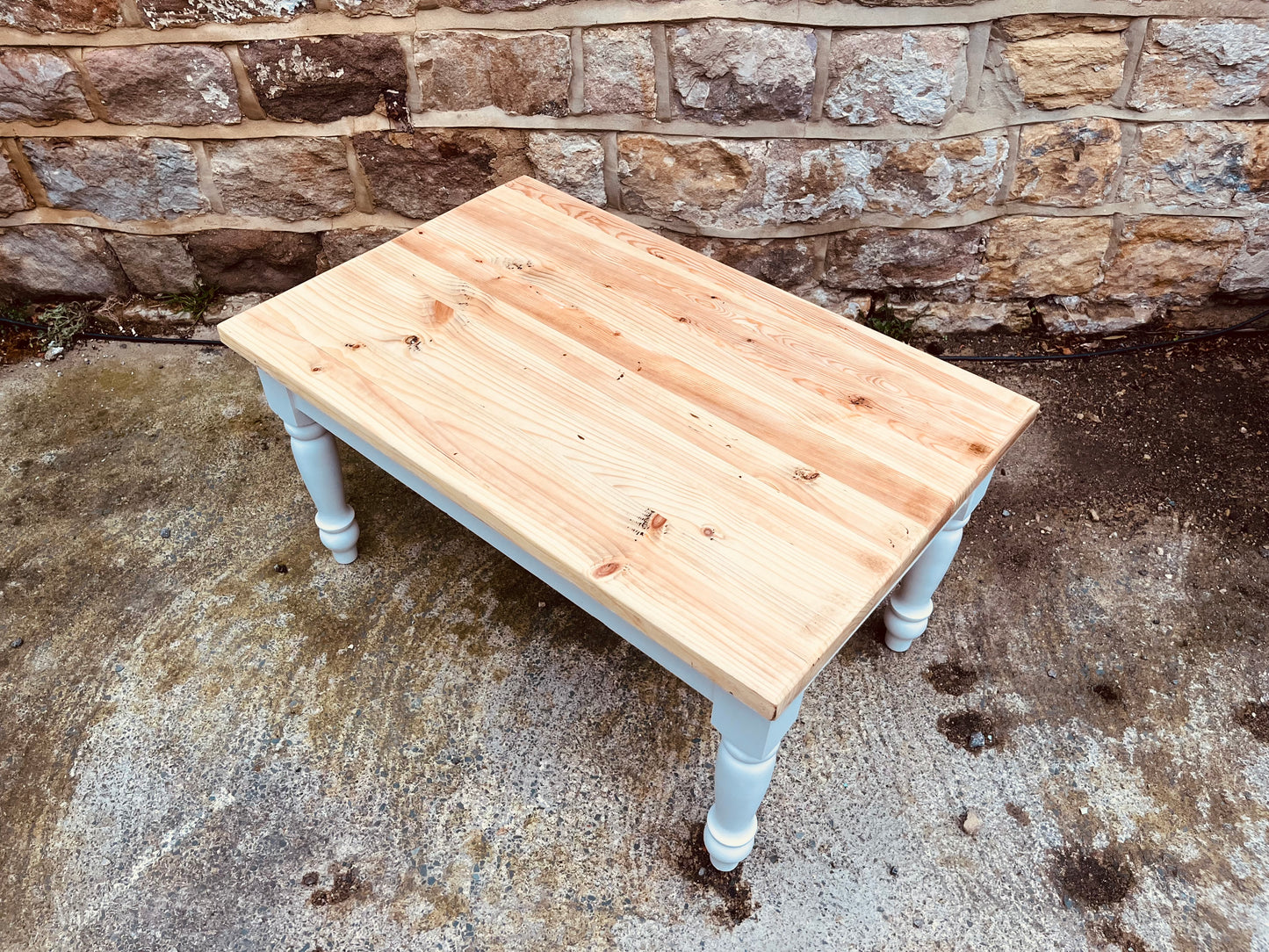 Hand-Crafted Rustic Pine Coffee Table – Painted Turned Legs – Farmhouse Style