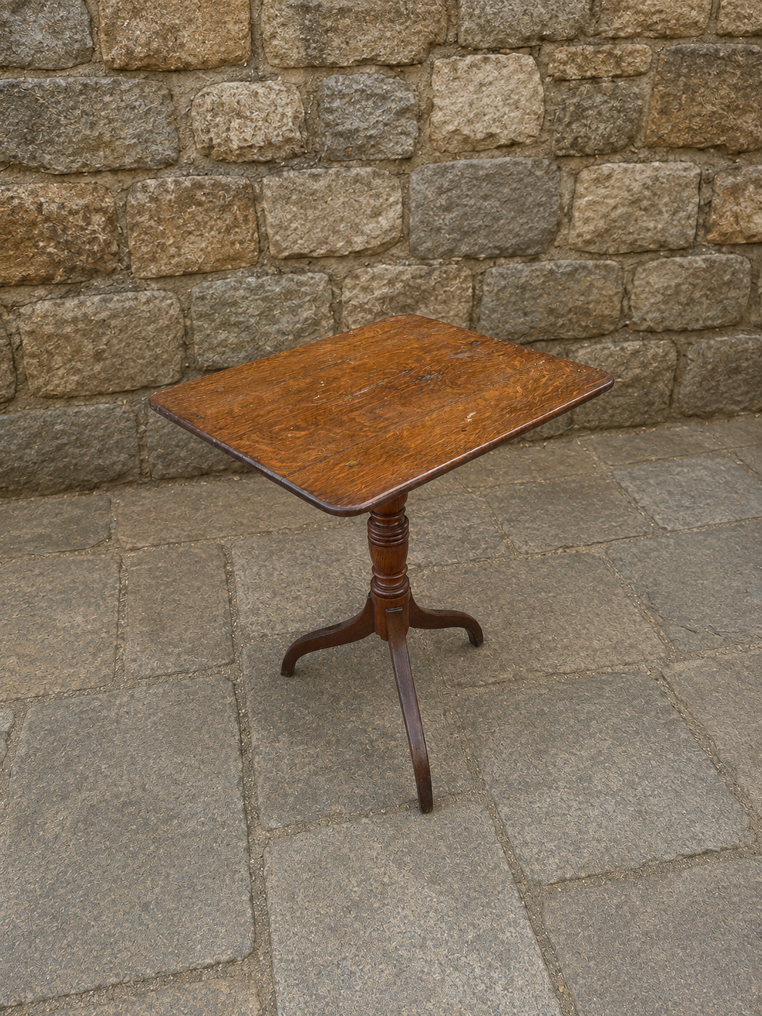 Victorian Oak Tilt Top Wine Table c.1900