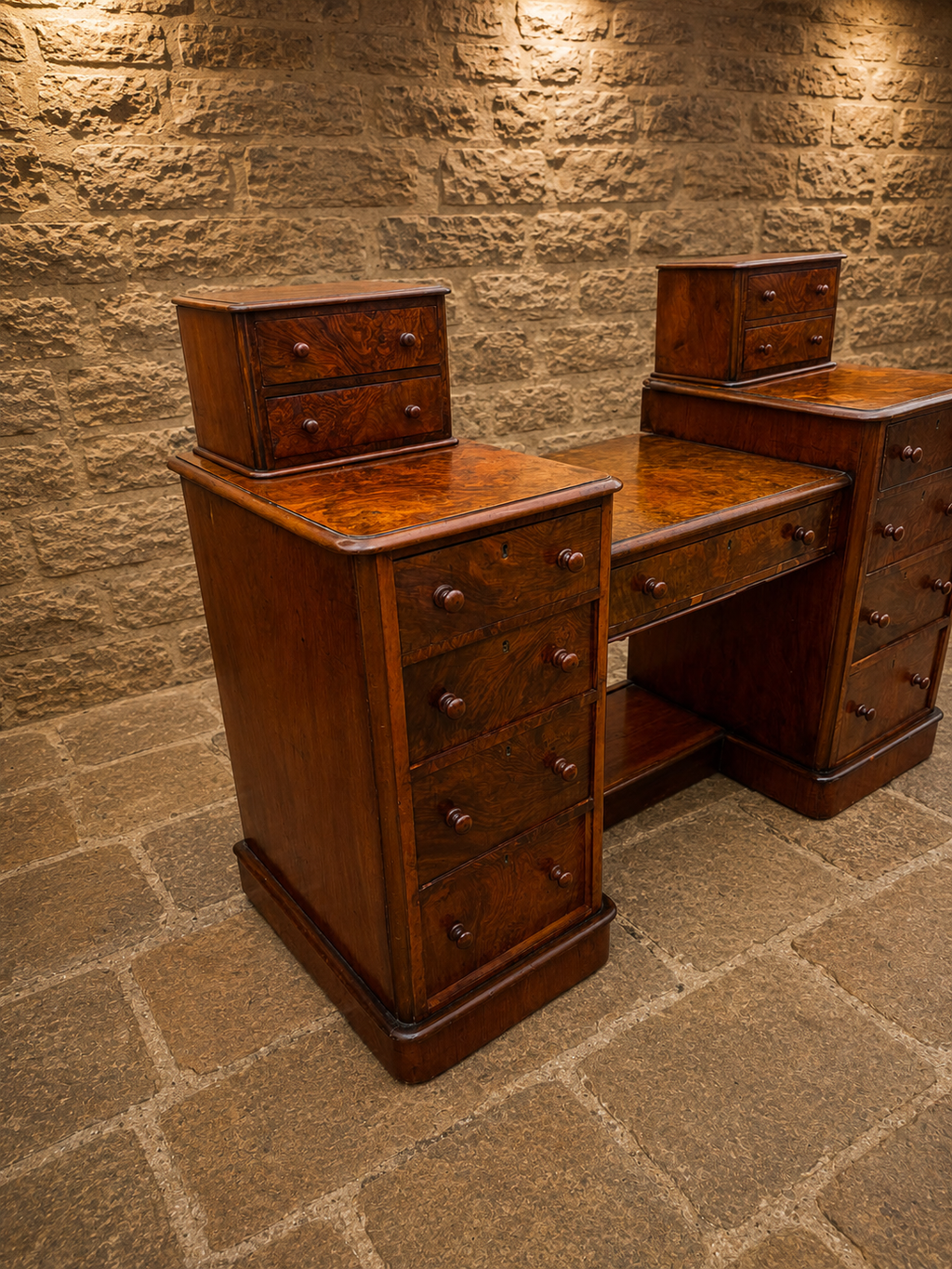 Antique Victorian Burr Walnut Pedestal Dressing Table – Circa 1860–1880