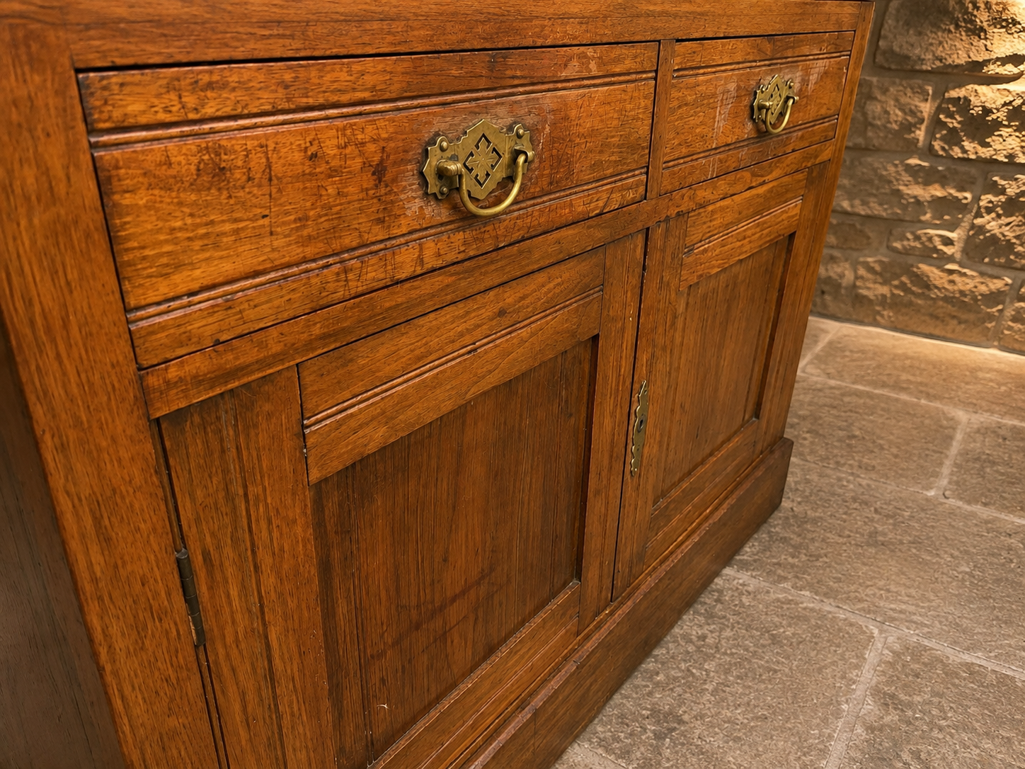 Antique Victorian Oak Sideboard – Circa 1890 Country House Buffet Cabinet