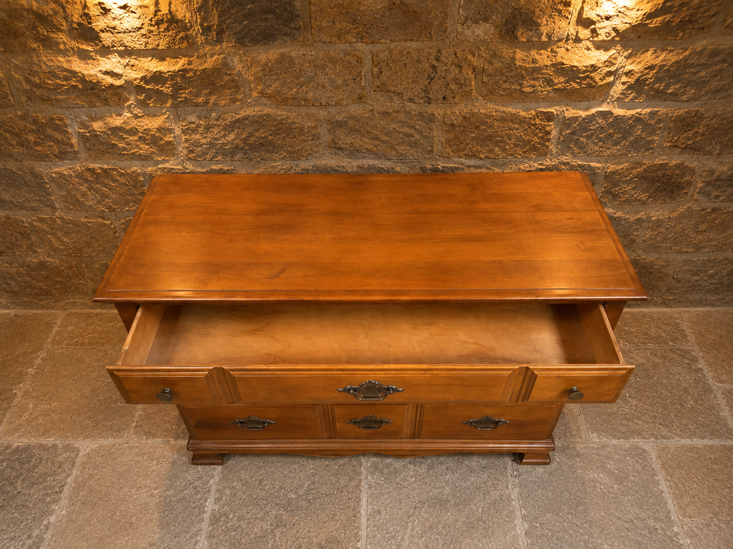 Georgian Style Cherry Wood Chest of Drawers