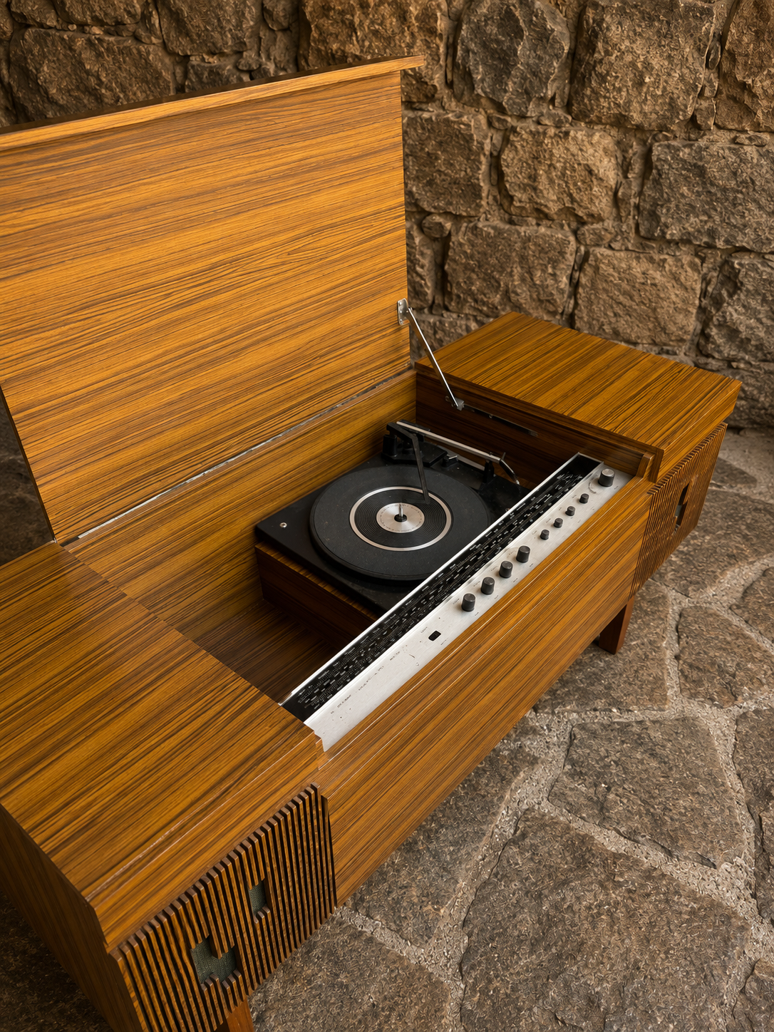 Mid Century Modern Radiogram Record Player Cabinet c.1970