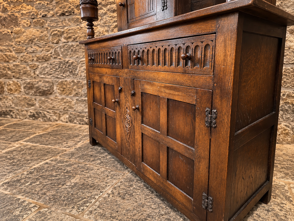 Antique Carved Oak Court Cupboard – Jacobean Revival Sideboard c.1890–1910