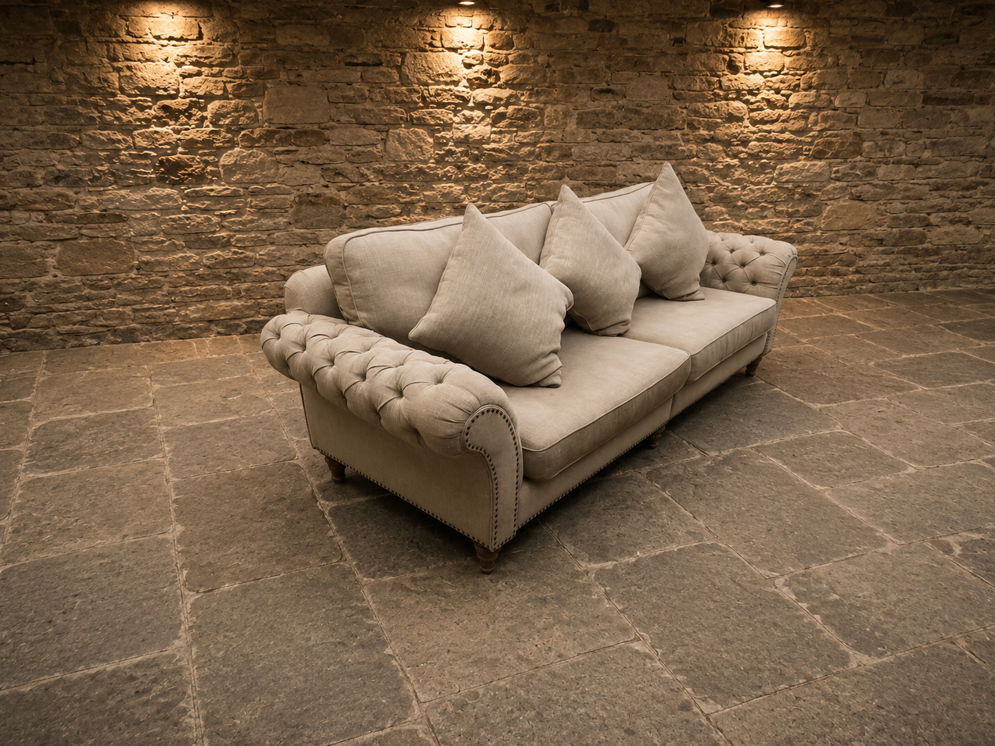 Large Chesterfield Style 3 Seater Sofa – Neutral Linen Look Upholstery & Buttoned Arms