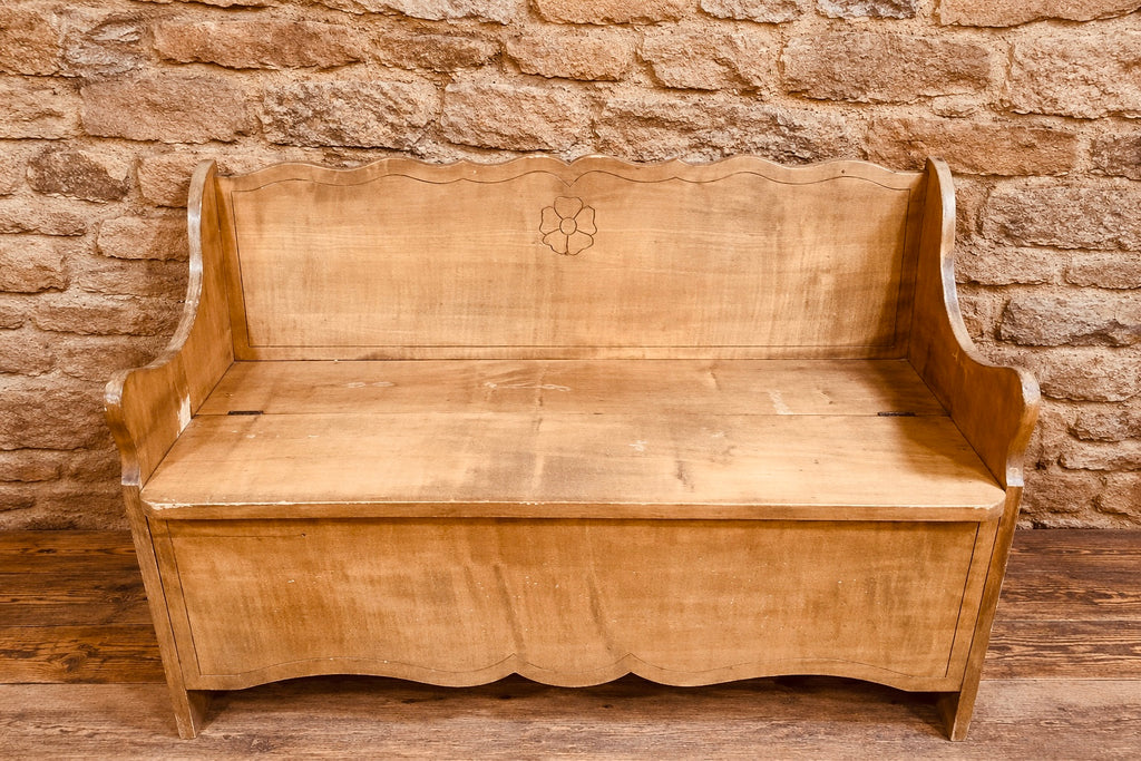 Vintage Pine Settle Bench with Storage / Rustic Blanket Box Seat