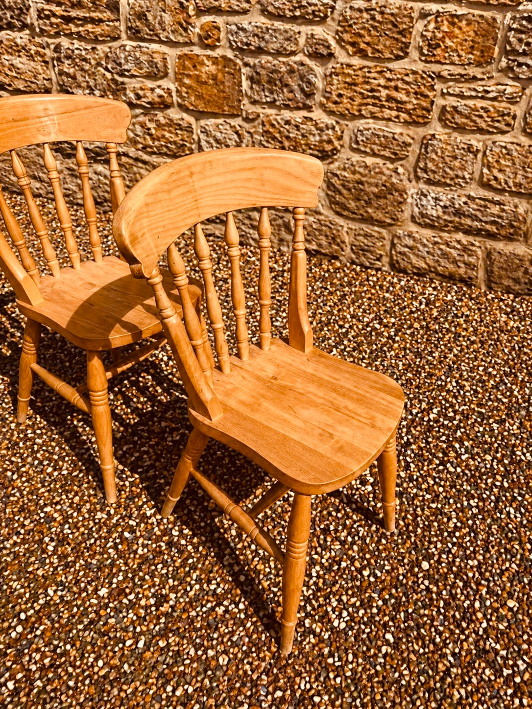Set of 4 Vintage Elm & Beech Farmhouse Dining Chairs, Spindle Back Kitchen Chairs 1960s–1970s