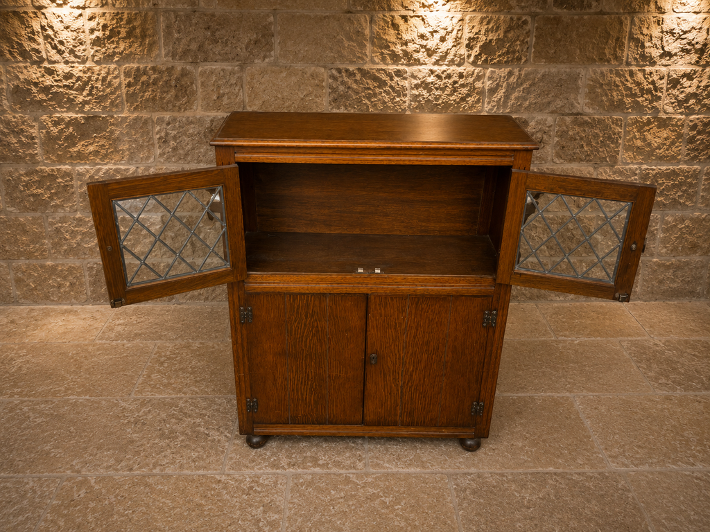 Arts & Crafts Quarter Sawn Oak Leaded Glass Cabinet | Antique English Display Cabinet | Edwardian Oak Bookcase