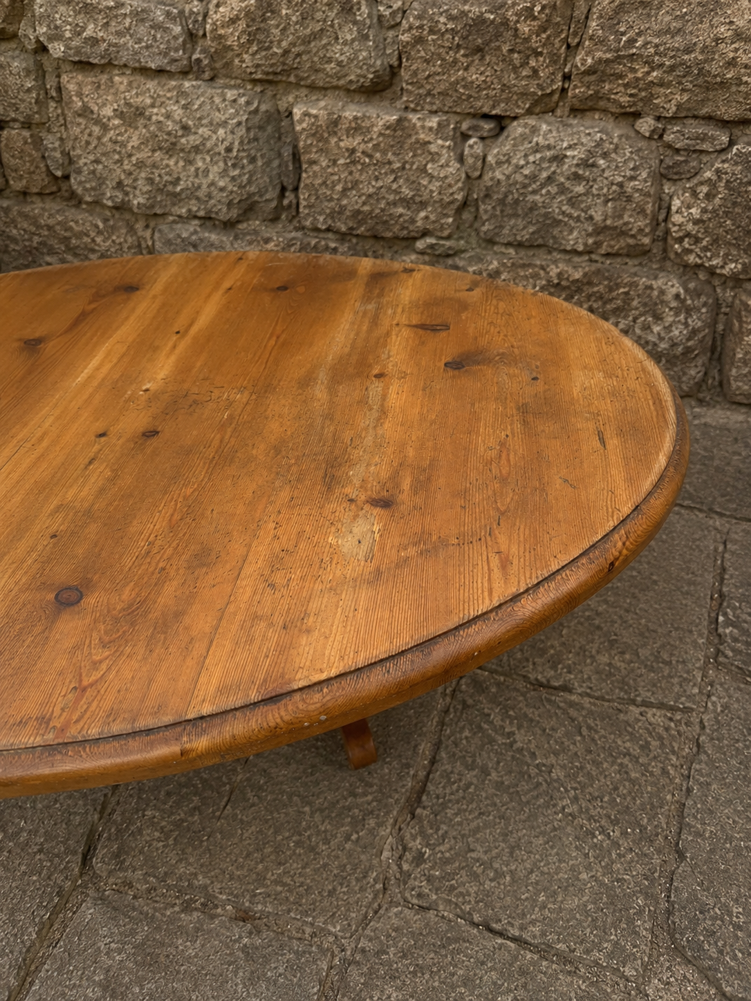 Large Round Pine Pedestal Dining Table