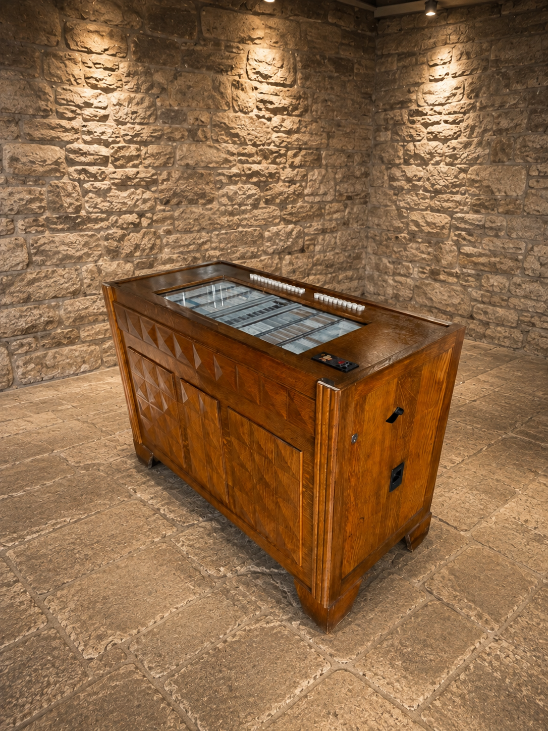 Vintage Art Deco Oak Coin-Operated Jukebox Music Cabinet – c.1930s