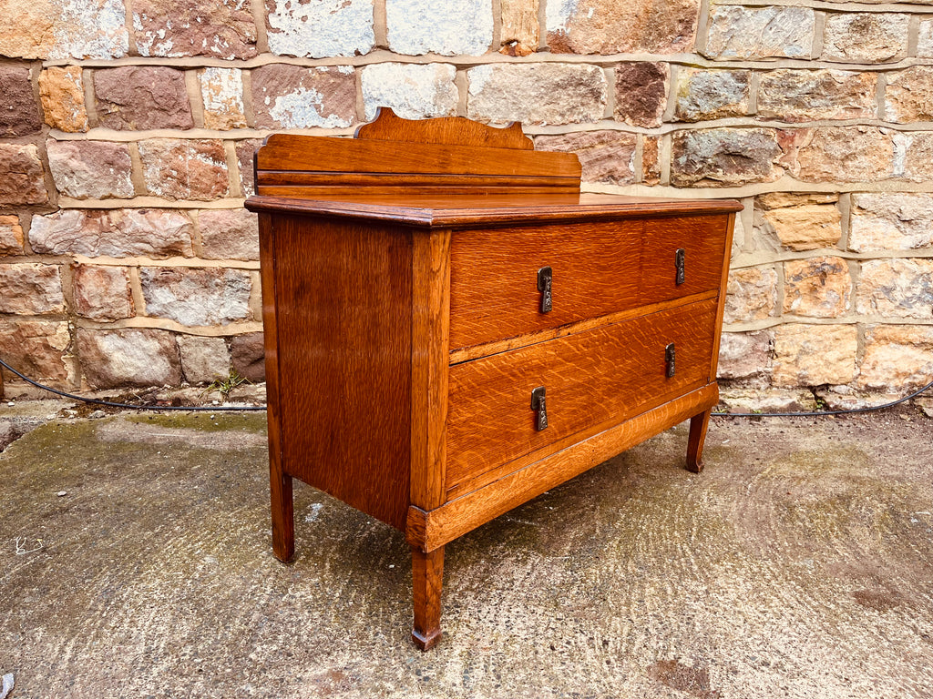 Antique Solid Oak Chest of Drawers with Raised Back | Arts & Crafts, c.1900–1910