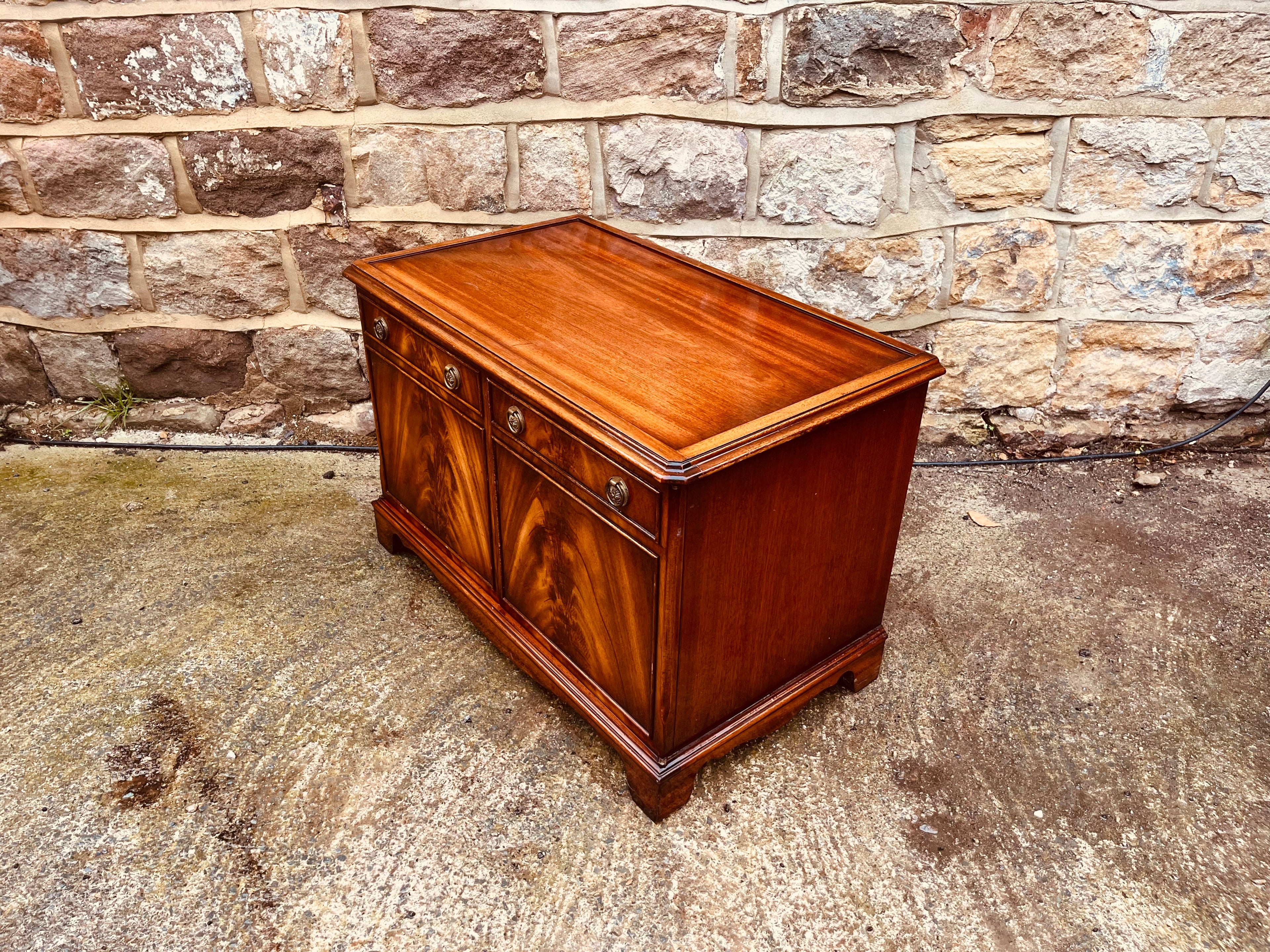 Mahogany Vintage Storage Cabinet – Flame Veneer & Brass Knobs