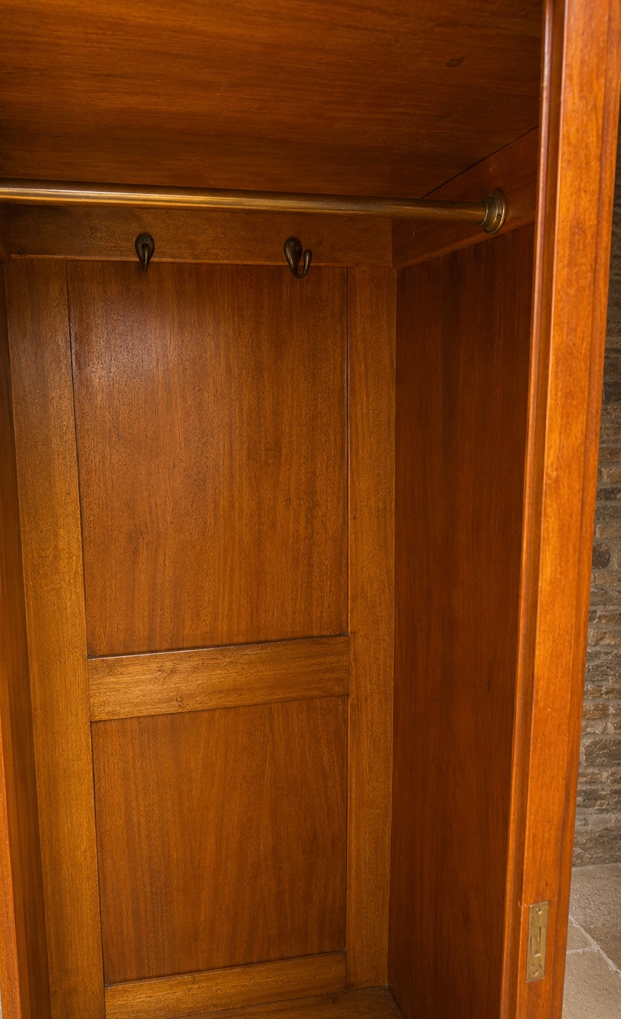 Antique Edwardian Inlaid Mahogany Triple Wardrobe c.1900 – Sheraton Revival Mirrored Wardrobe