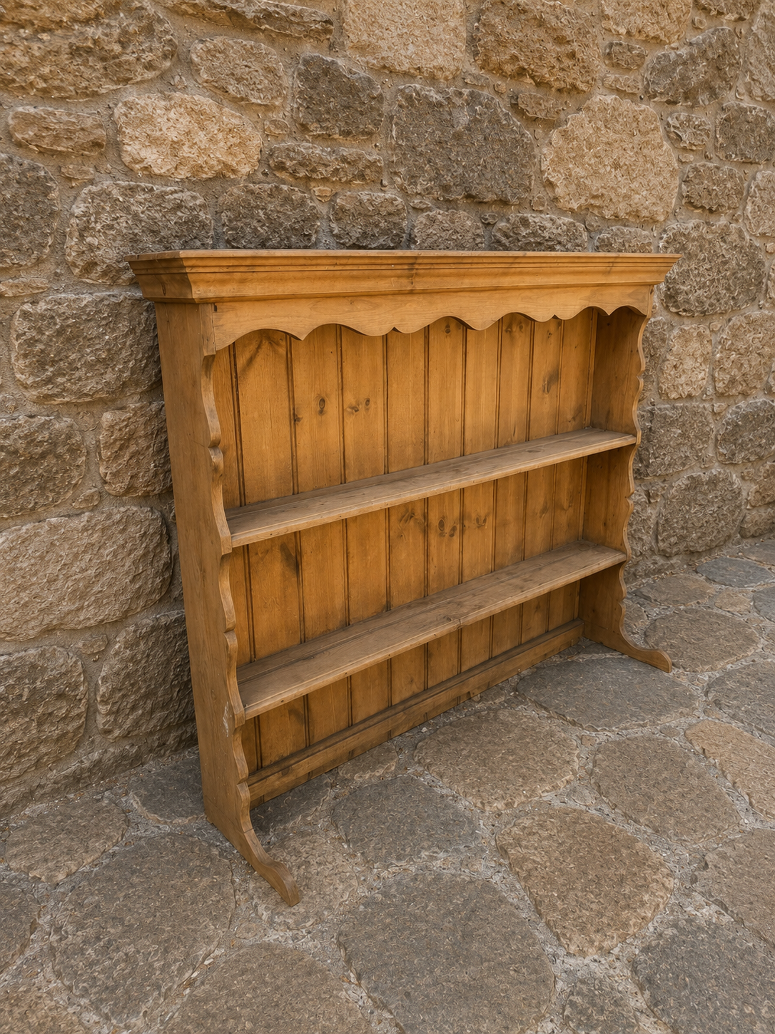 Rustic Farmhouse Pine Wall Shelf – Country Kitchen Plate Rack & Cottage Display Shelving