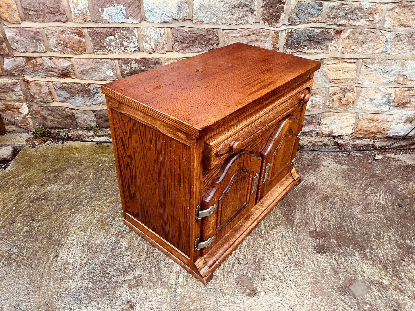 Solid Oak Farmhouse Cabinet – Drawer & Double Door Storage Cupboard – Country Cottage Furniture