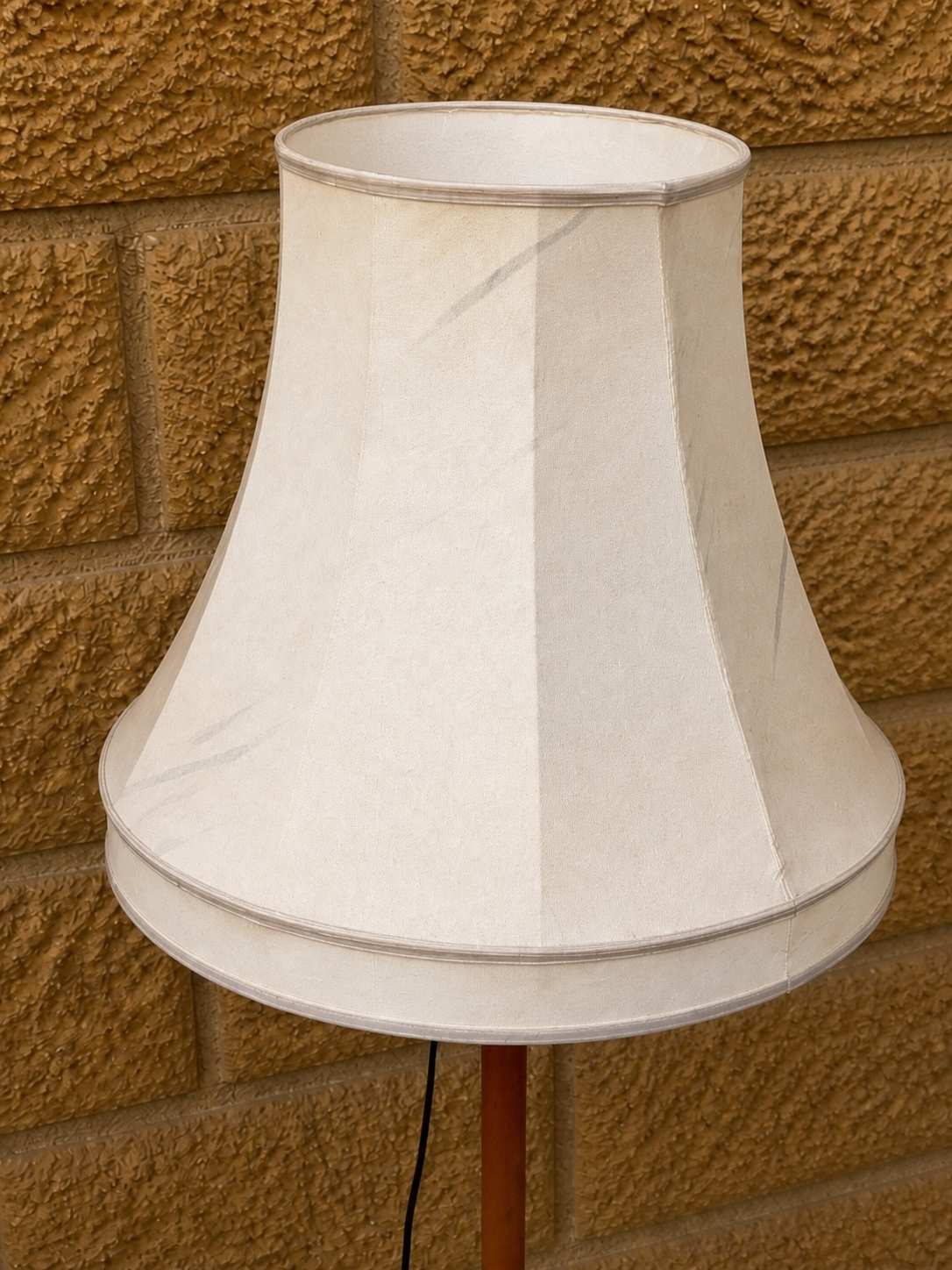 Vintage Wooden Floor Lamp with Shade – Minimalist Mid Century Style Standing Lamp